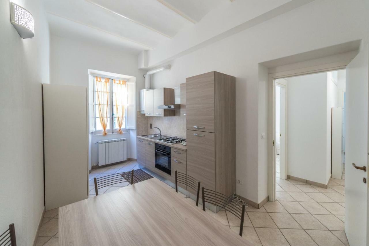 Finalborgo - Casa Nanetti 6 Posti In Centro Apartment ฟีนาเลลีกูเร ภายนอก รูปภาพ